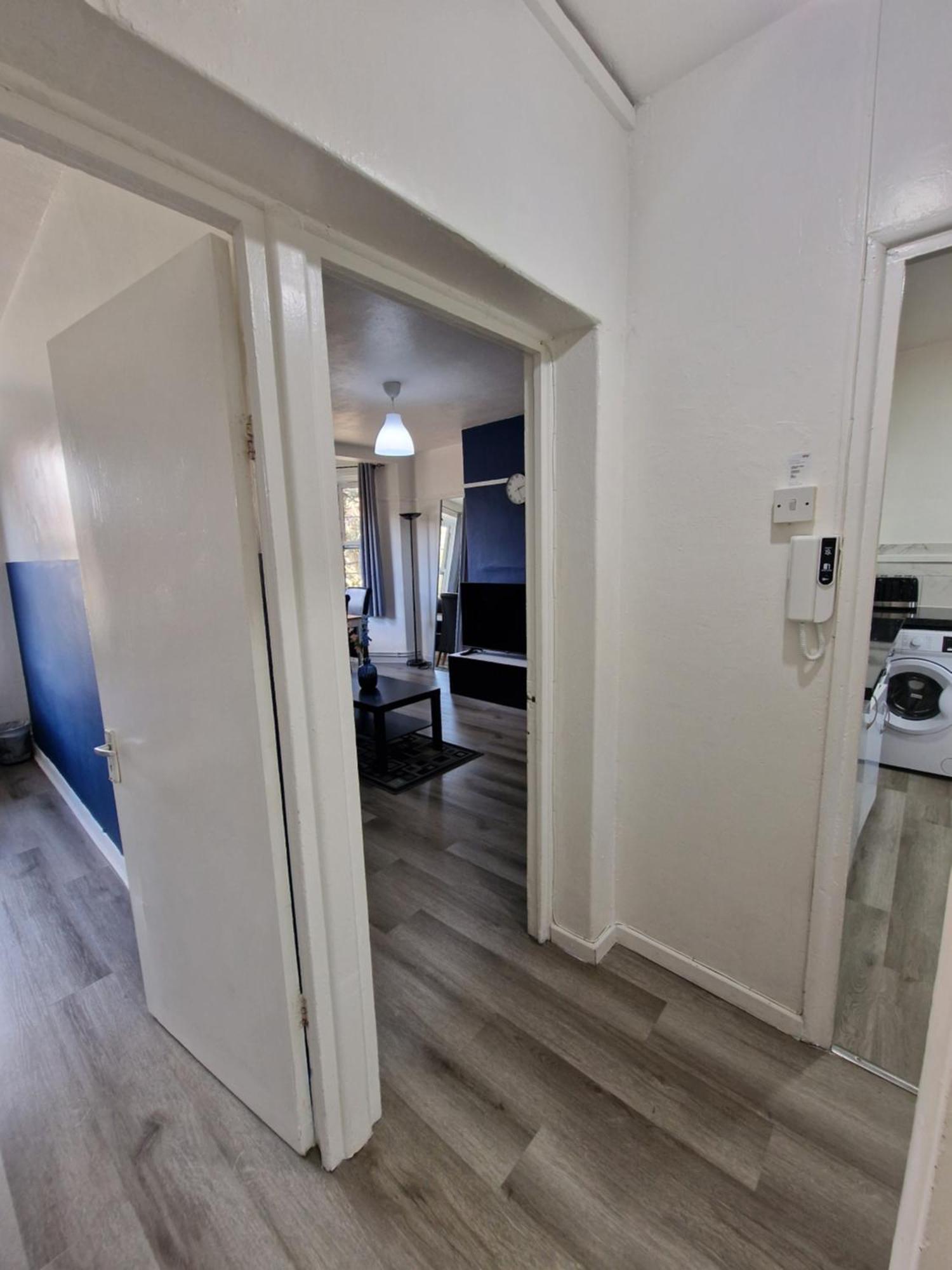 Comfortable 2 Bedrooms Flat In Oval Central London Bagian luar foto